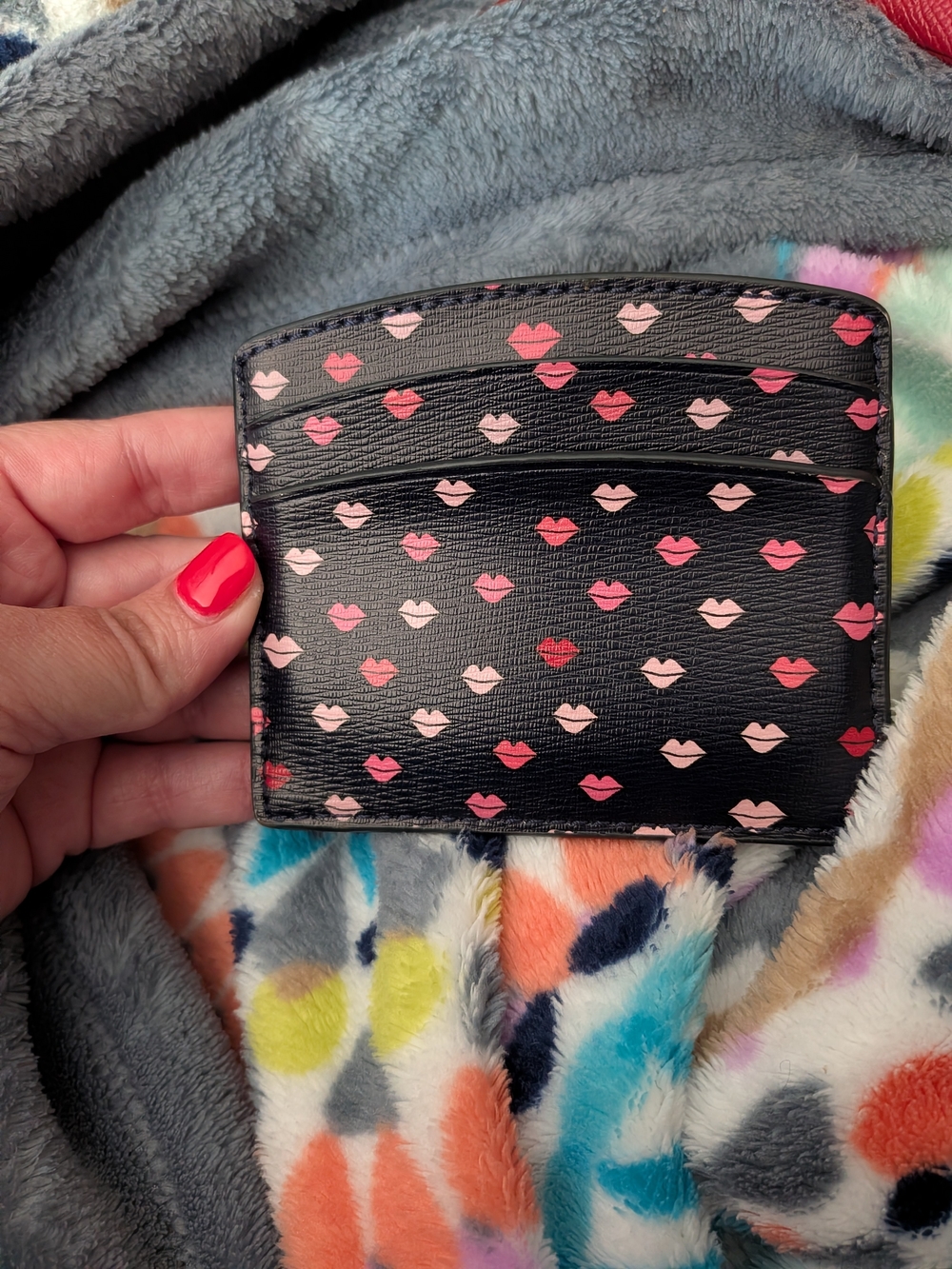 kate spade Black Lip Print Card Holder - Picture 6 of 8